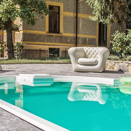Sleeps 10 Pool Air Con Wifi 몰트라지오